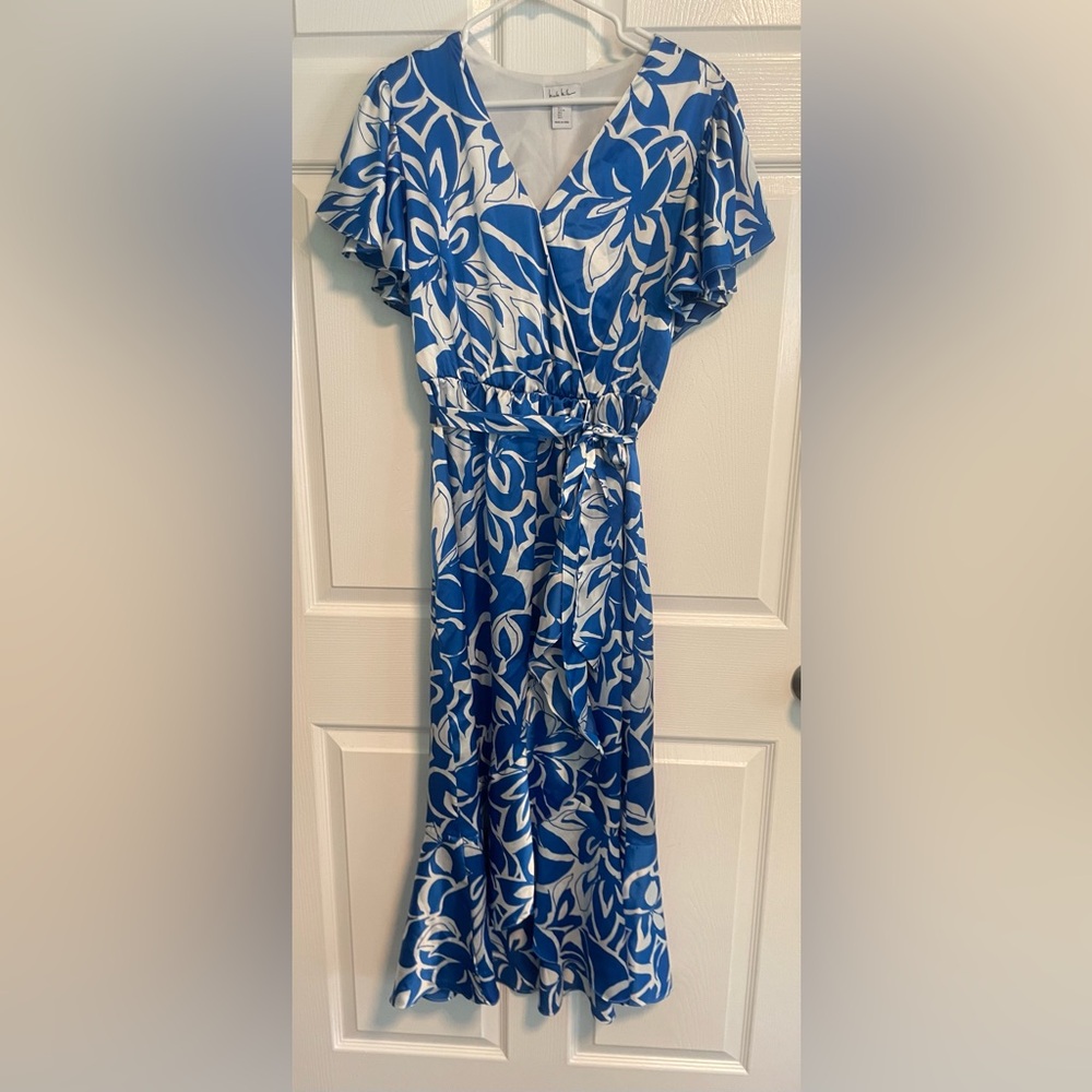 Nicole Miller Blue and White Patterned Maxi Dress
